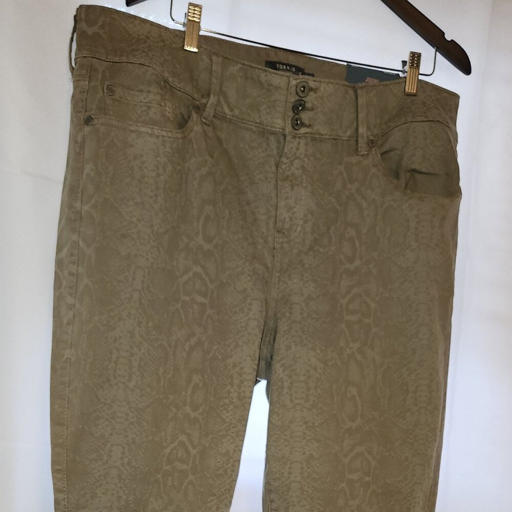 TORRID Animal print jegging